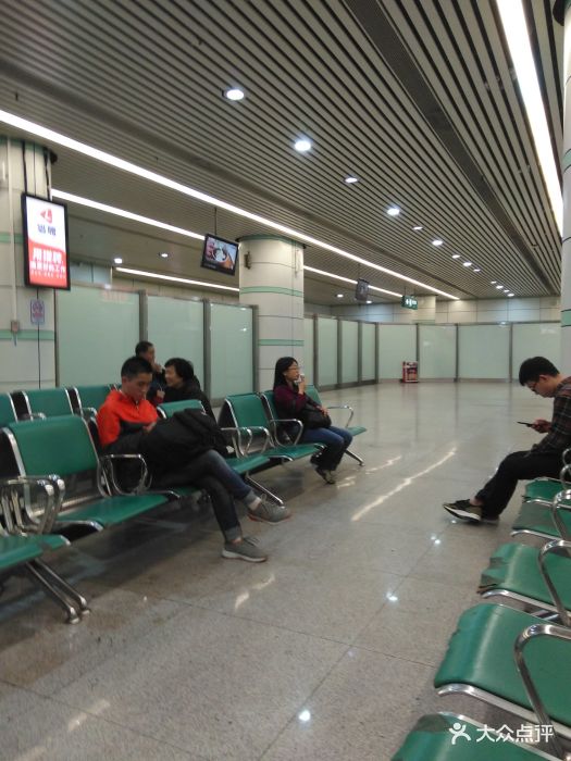 广州东包车接送