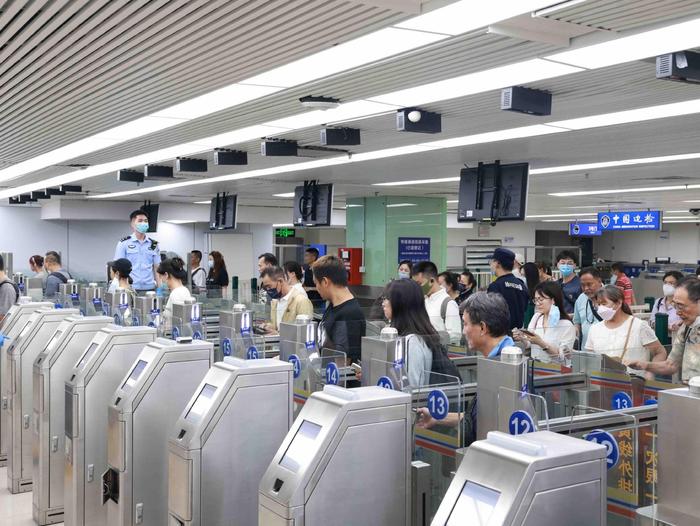 深圳罗湖口岸包车