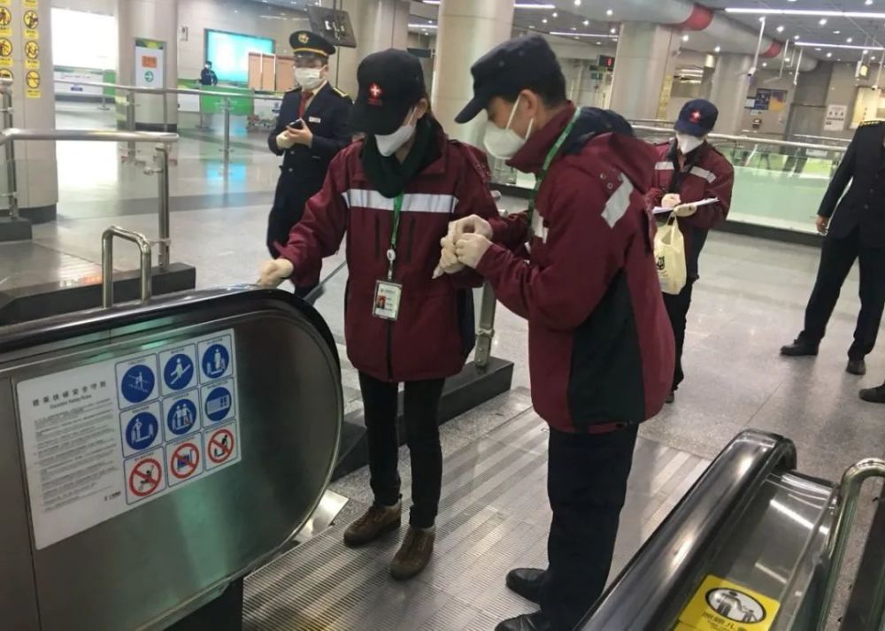广州东包车接送