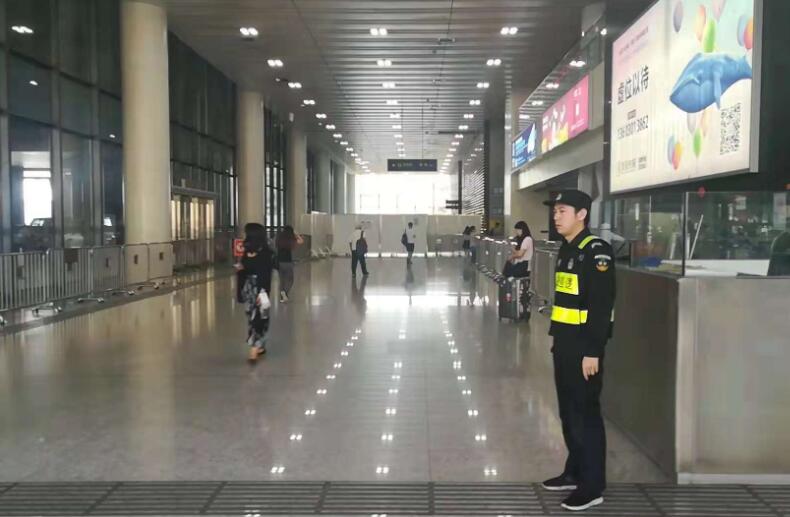 罗湖口岸包车接送